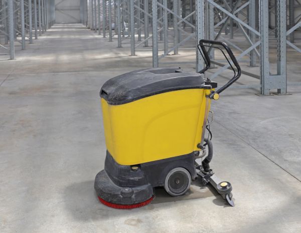 Warehouse Cleaning in Akron